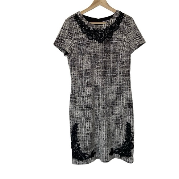 Karl Lagerfeld Dresses & Skirts - KARL LAGERFELD GREY/BLACK/WHITE SHEATH STYLE DRESS WITH LACE APPLIQUE, SIZE  10
